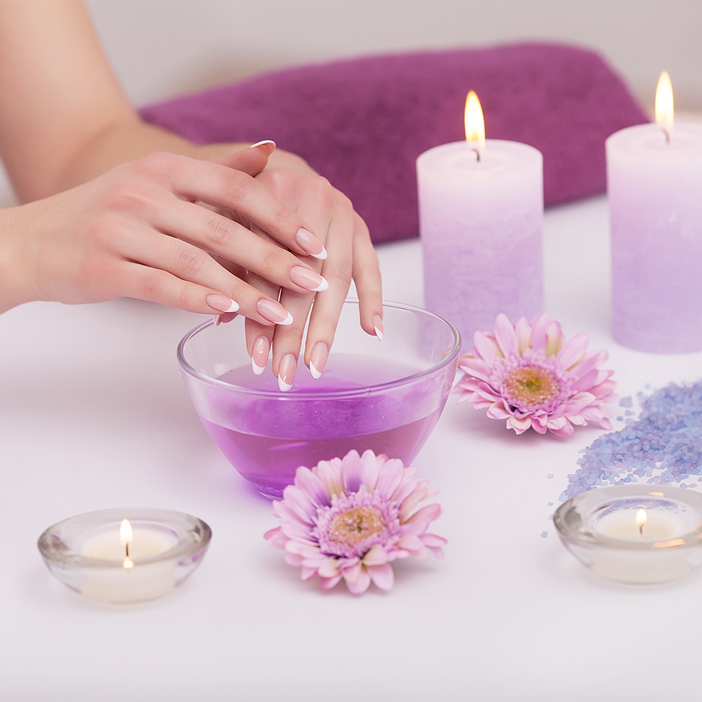 pedi-luxx-nails-lounge