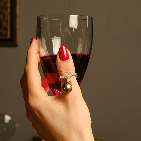 LUXX NAIL LOUNGE (2)